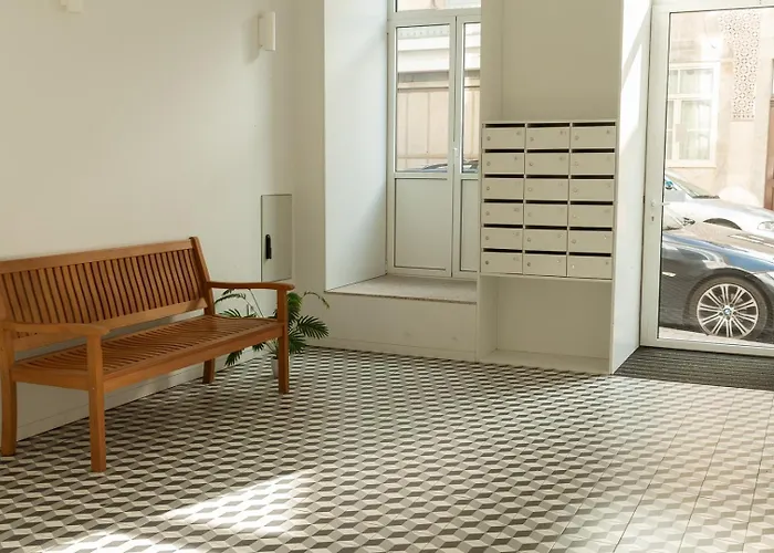 Spacious Loft W. Balcony In The Heart Of The *