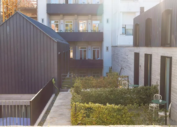 Apartamento Spacious Loft W. Balcony In The Heart Of The *