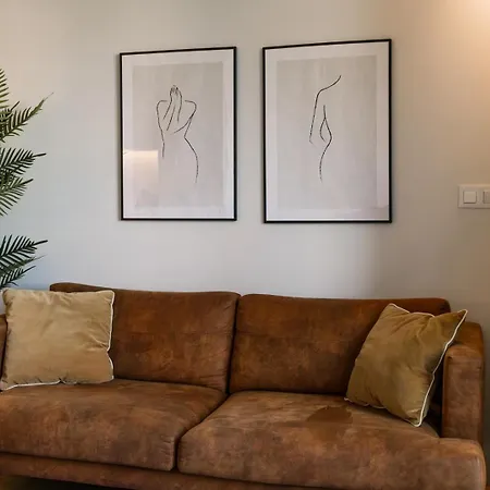 Lägenhet Spacious Loft W. Balcony In The Heart Of The Oporto
