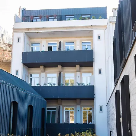 Spacious Loft W. Balcony In The Heart Of The * Oporto