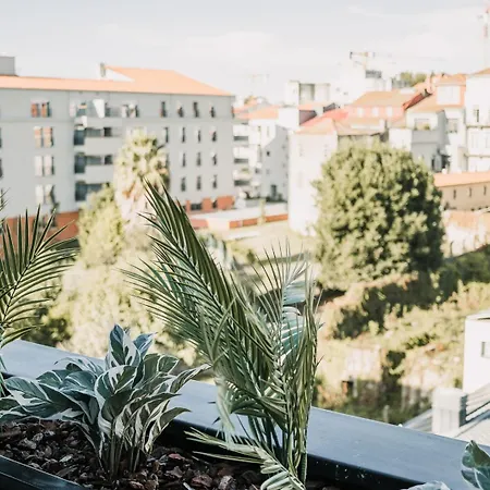 Lägenhet Spacious Loft W. Balcony In The Heart Of The Oporto