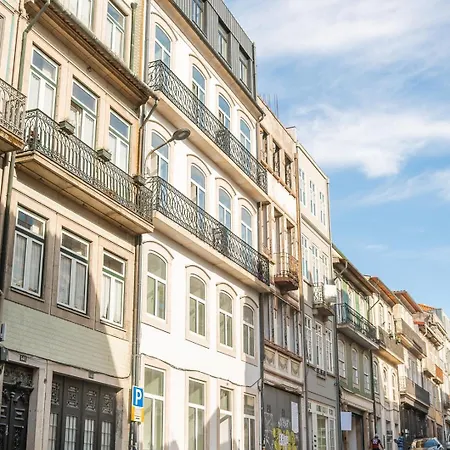 Spacious Loft W. Balcony In The Heart Of The Oporto