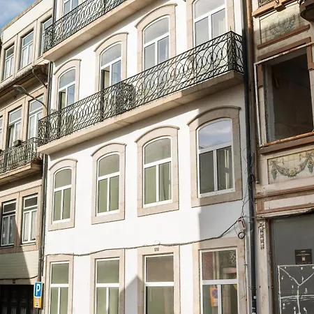 Lägenhet Spacious Loft W. Balcony In The Heart Of The Oporto