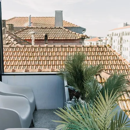 Spacious Loft W. Balcony In The Heart Of The Πόρτο