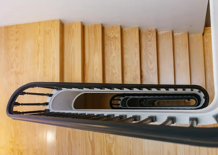 Spacious Loft W. Balcony In The Heart Of The *