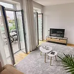 Apartamento Spacious Loft W. Balcony In The Heart Of The Oporto