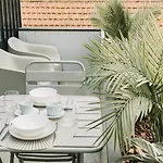 Spacious Loft W. Balcony In The Heart Of The *